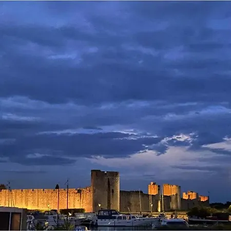 Cosy Avec Vue Sur Remparts A