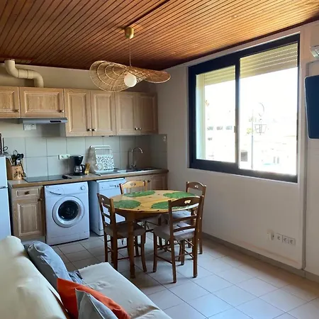 Apartamento Cosy Avec Vue Sur Remparts à Aigues-Mortes